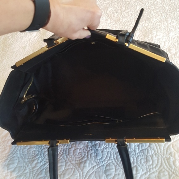 Napa Leather Tote - Picture 4 of 6